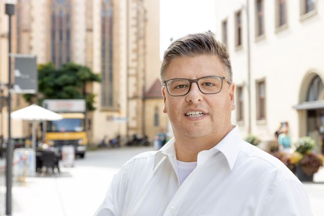 Bürgersprechstunde mit Daniel Lede Abal